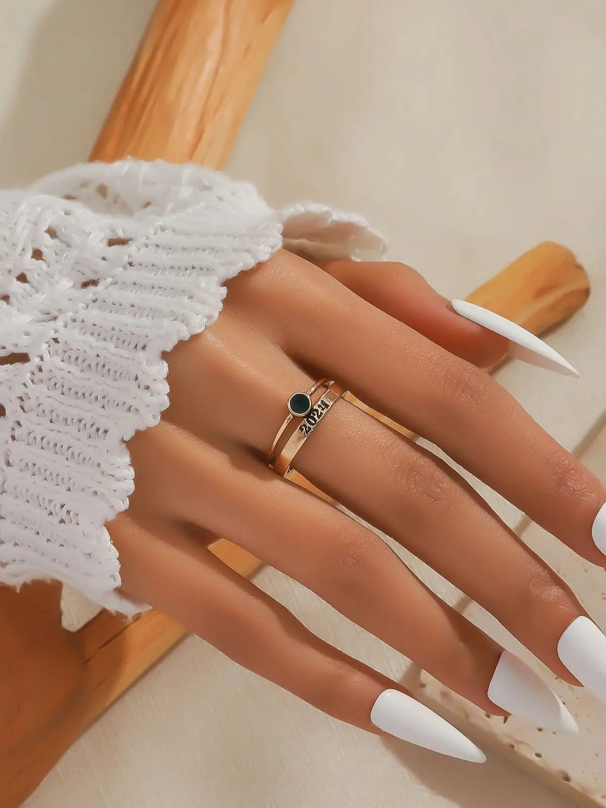 1 pcs 2024 vintage ring simple dark green finger ring women's ring