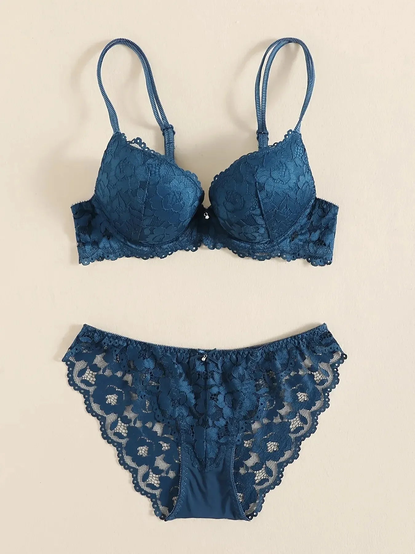 1 Set Elegant Erotic Lace Embroidery Breathable Fabric Lingeries : Push-Up Bra, Low Waist Sheer Panty - Ultimate Valentine's Day