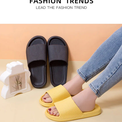 Women's Slippers Fashio Light EVA Soft Men's Home Sole Slipper Bathroom Anti-Slip Casual Indoor Slipper Beach Sandal Flip-Flops