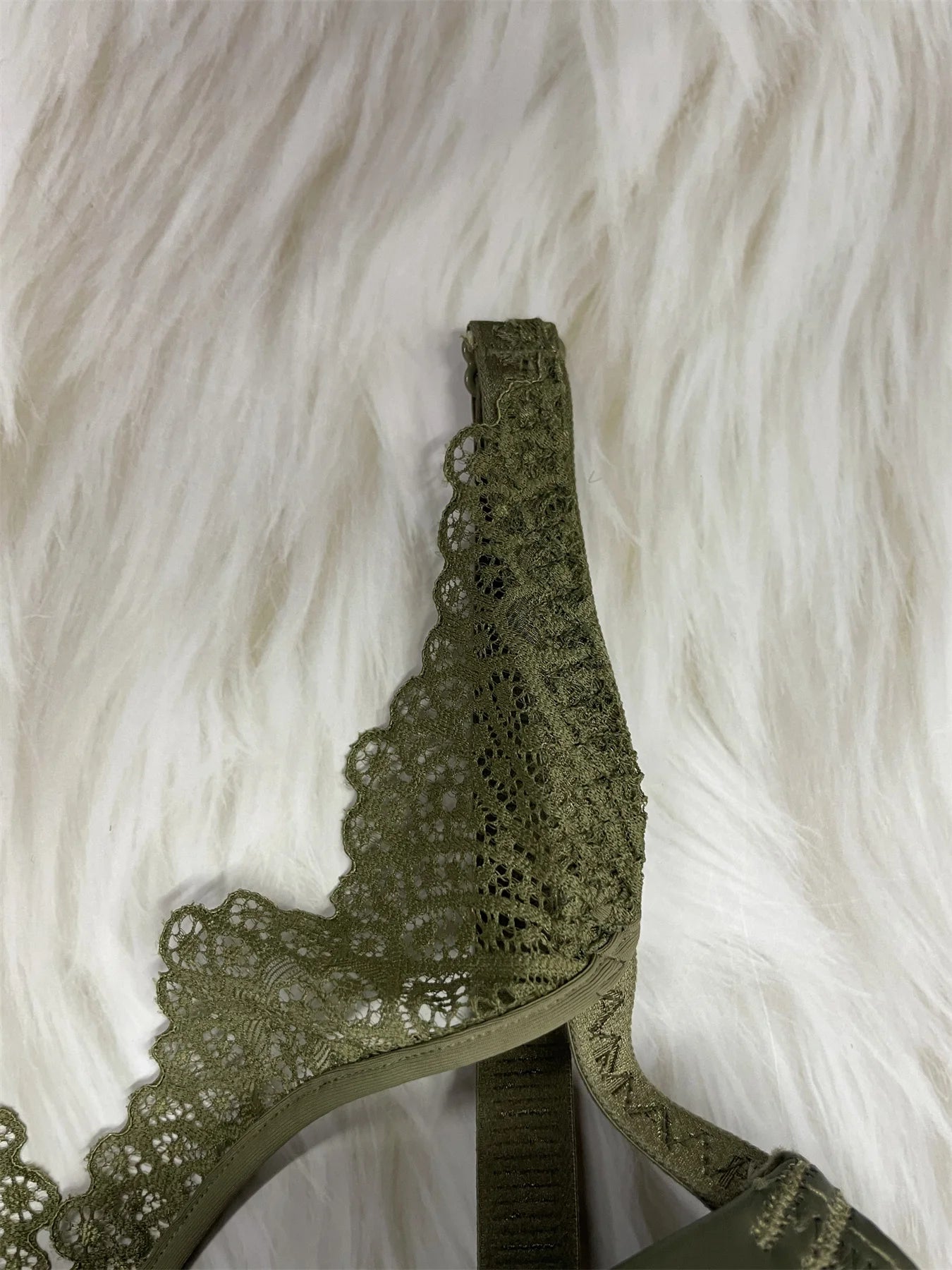 Pu leather fabric women's underwear with underwire pull-up thin mold cup sexy bra