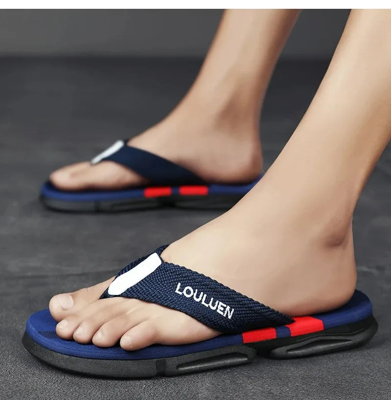 High Quality Fashion Men Flip Flops Summer Beach Flip Flops Men Casual Breathable Antiskid Beach Slippers Men Summer Outdoor