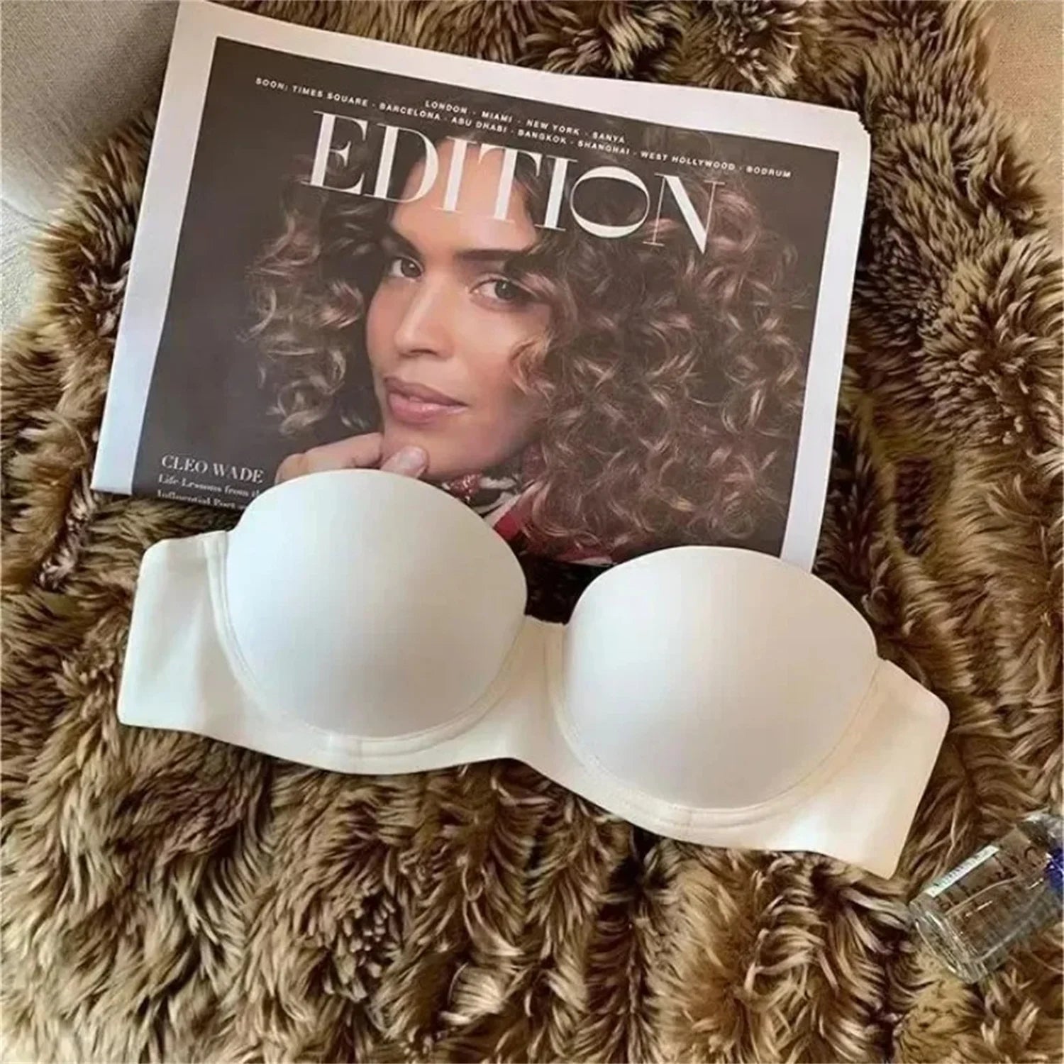 Seamless Bras For Women Soft Underwear Push Up Bra 1/2 Cup Bralette Comfort Invisible Brassiere Nonwire Simple Sexy Lingerie