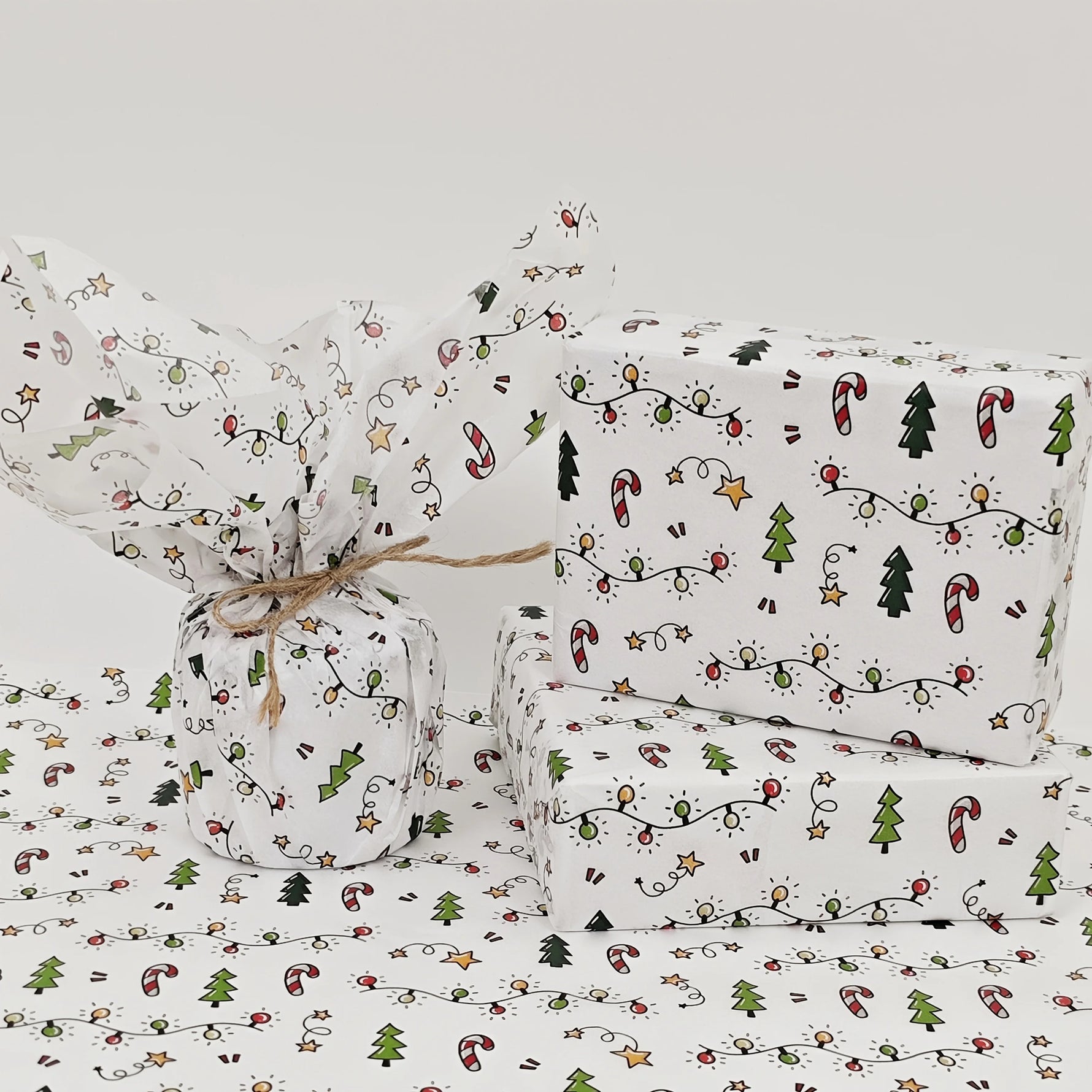 10/20 Sheets of Christmas Lantern Pattern Tissue Paper, 20*14inch Gift Wrapping Paper, Suitable for Christmas, Winter, Thanksgiving, Birthday Gift Wrapping, Bouquet Filling and Party Gift Wrapping, Best for Christmas, Perfect