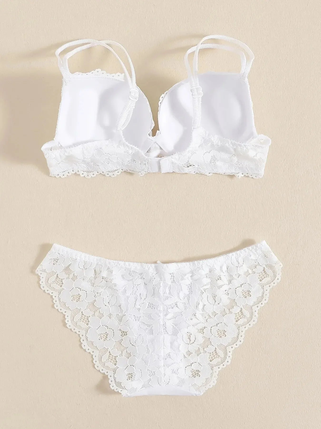 1 Set Elegant Erotic Lace Embroidery Breathable Fabric Lingeries : Push-Up Bra, Low Waist Sheer Panty - Ultimate Valentine's Day