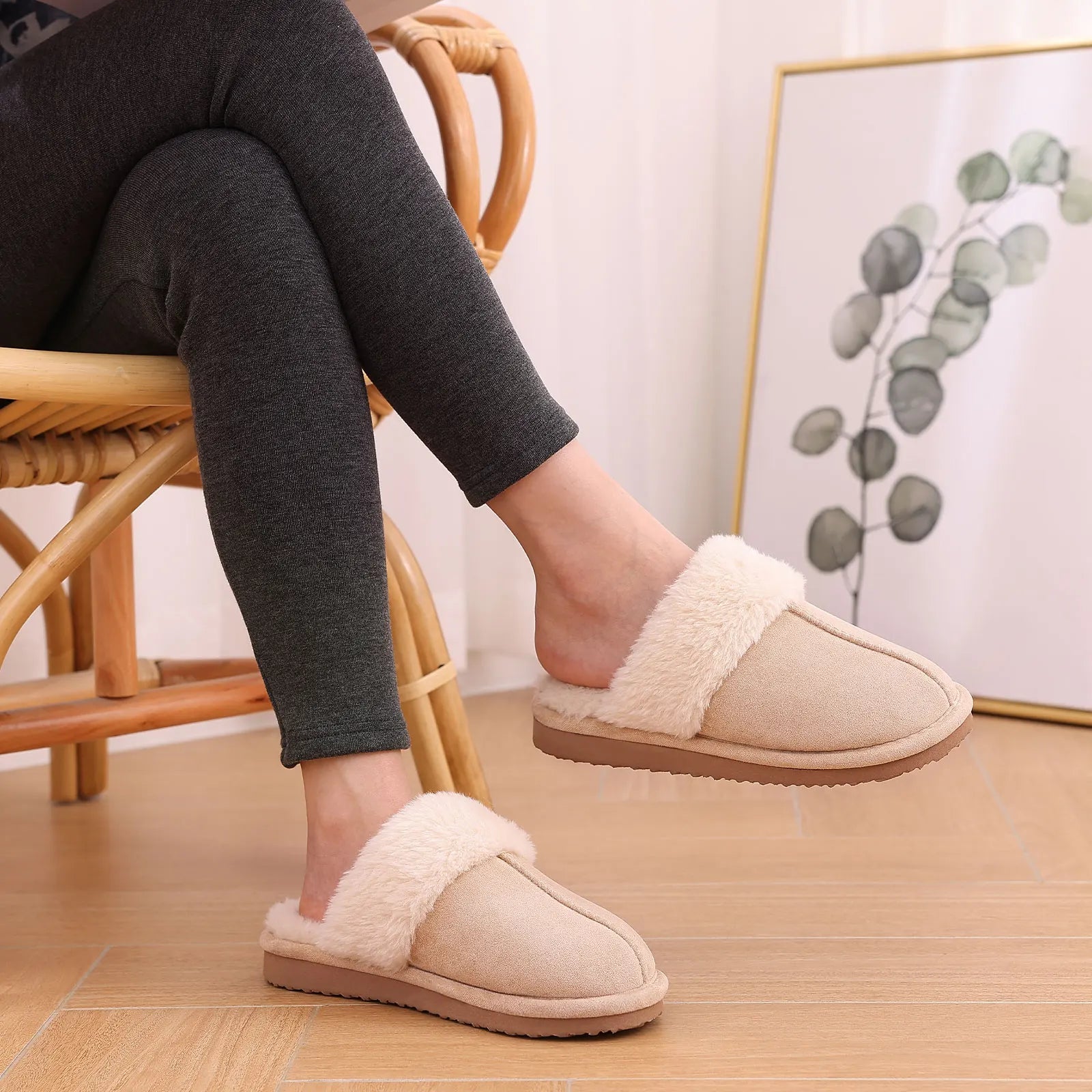 Comwarm Fluffy Winter Slippers For Women Furry Fuzzy Home Shoes Faux Fur House Plush Slippers Indoor Warm Comfy Mute Flats Slide
