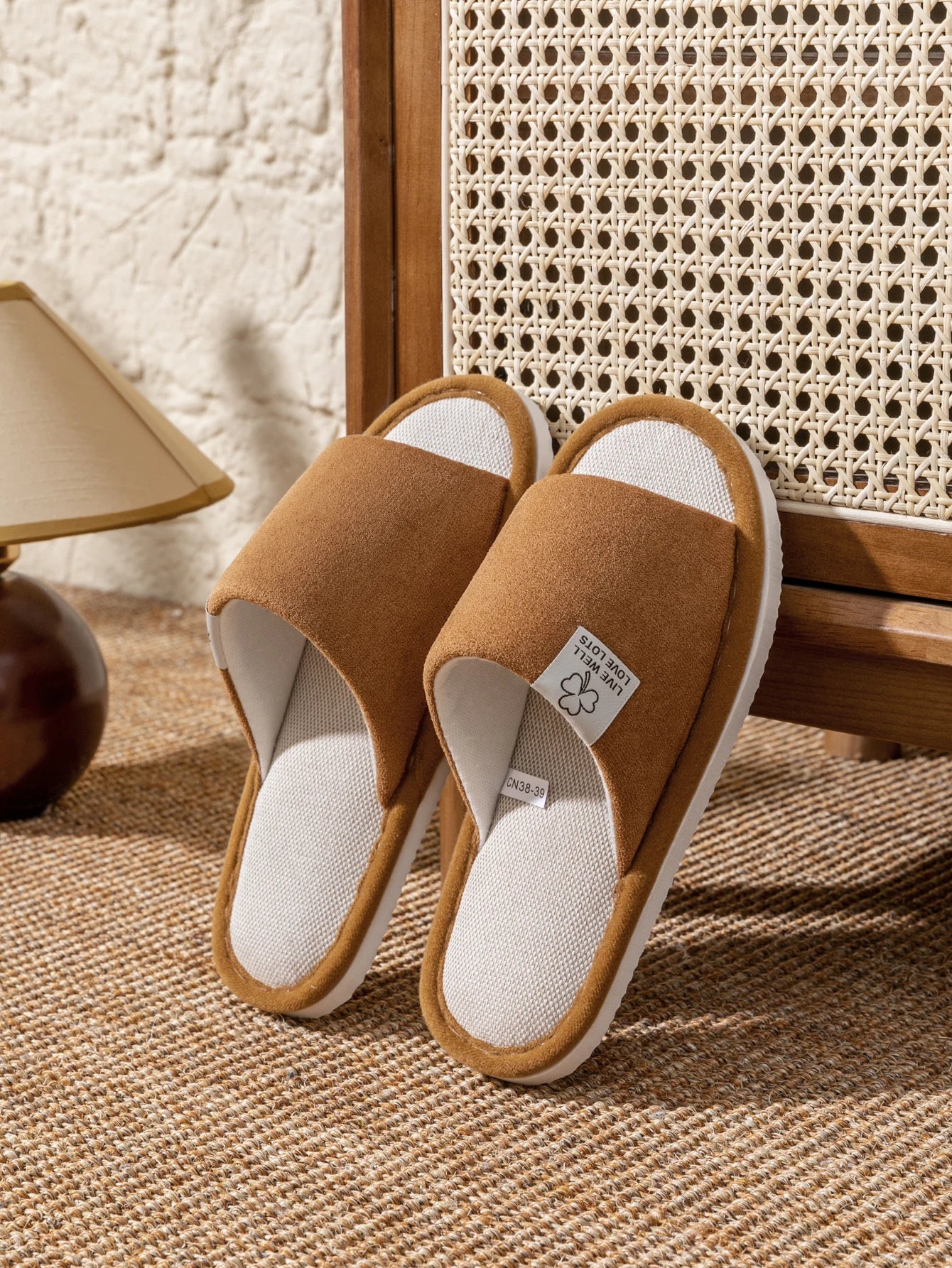 Slippers for Men，Non-Slip Soft-Soled Indoor House Slippers for Spring&Summer, All-Season Linen Home Comfortable Slippers