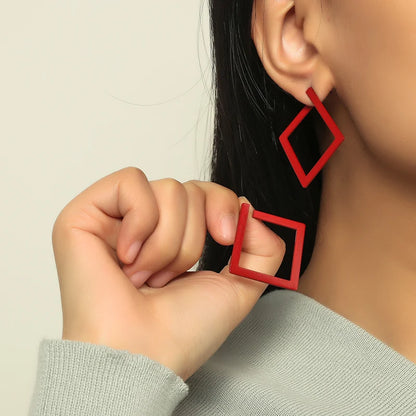 European and American fashion new environmentally friendly personality temperament cool style earrings exaggerated niche design