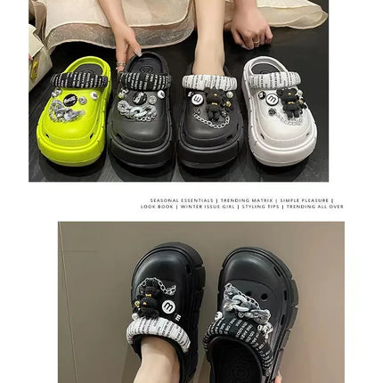 Fashion Charms Clogs New Arrival Thick Sole Outdoor Women Slippers High Quality Summer Beach Sandals For Girls