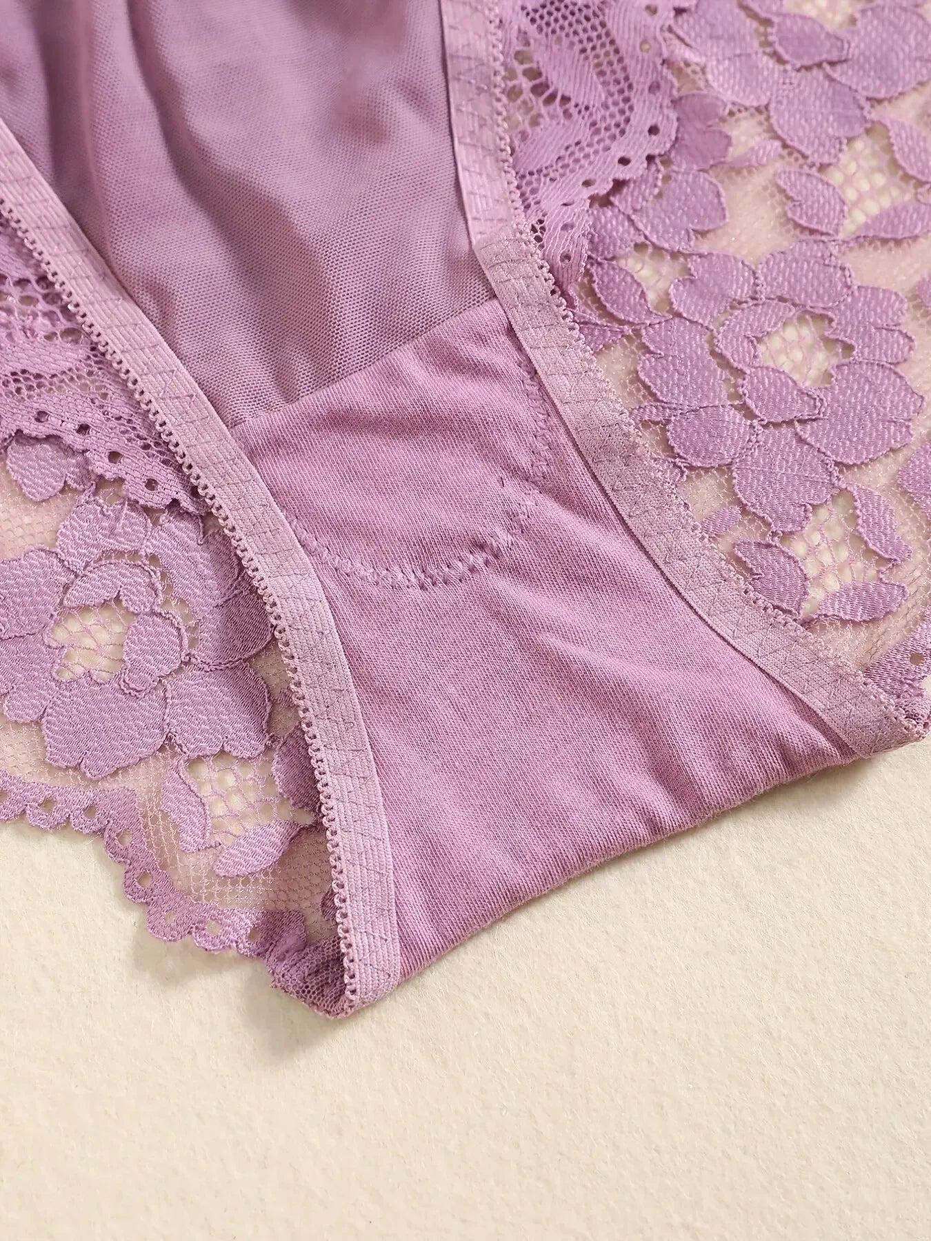 1 Set Elegant Erotic Lace Embroidery Breathable Fabric Lingeries : Push-Up Bra, Low Waist Sheer Panty - Ultimate Valentine's Day