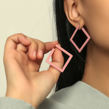 European and American fashion new environmentally friendly personality temperament cool style earrings exaggerated niche design