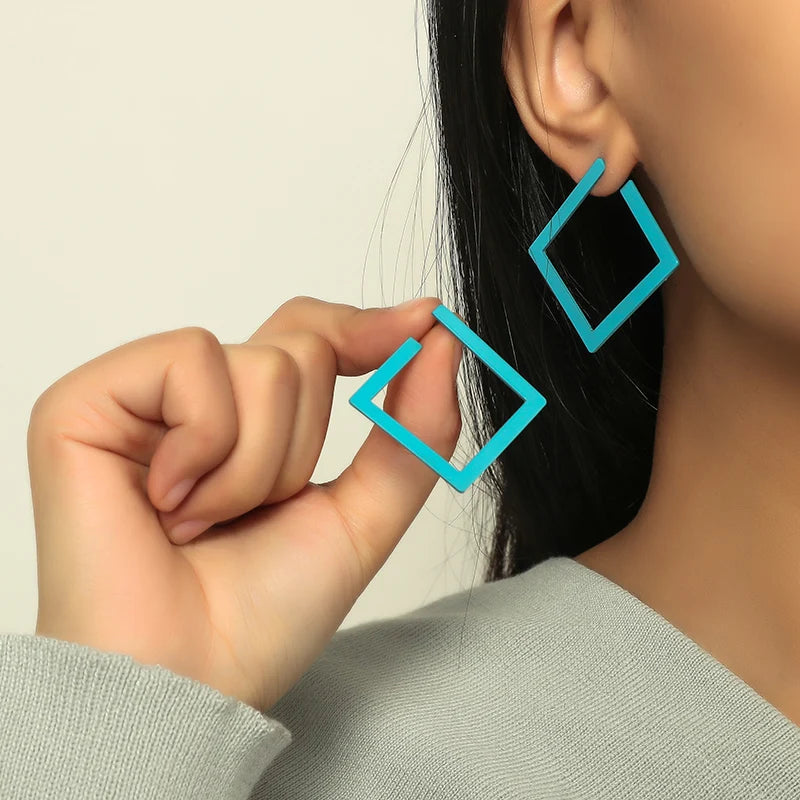 European and American fashion new environmentally friendly personality temperament cool style earrings exaggerated niche design