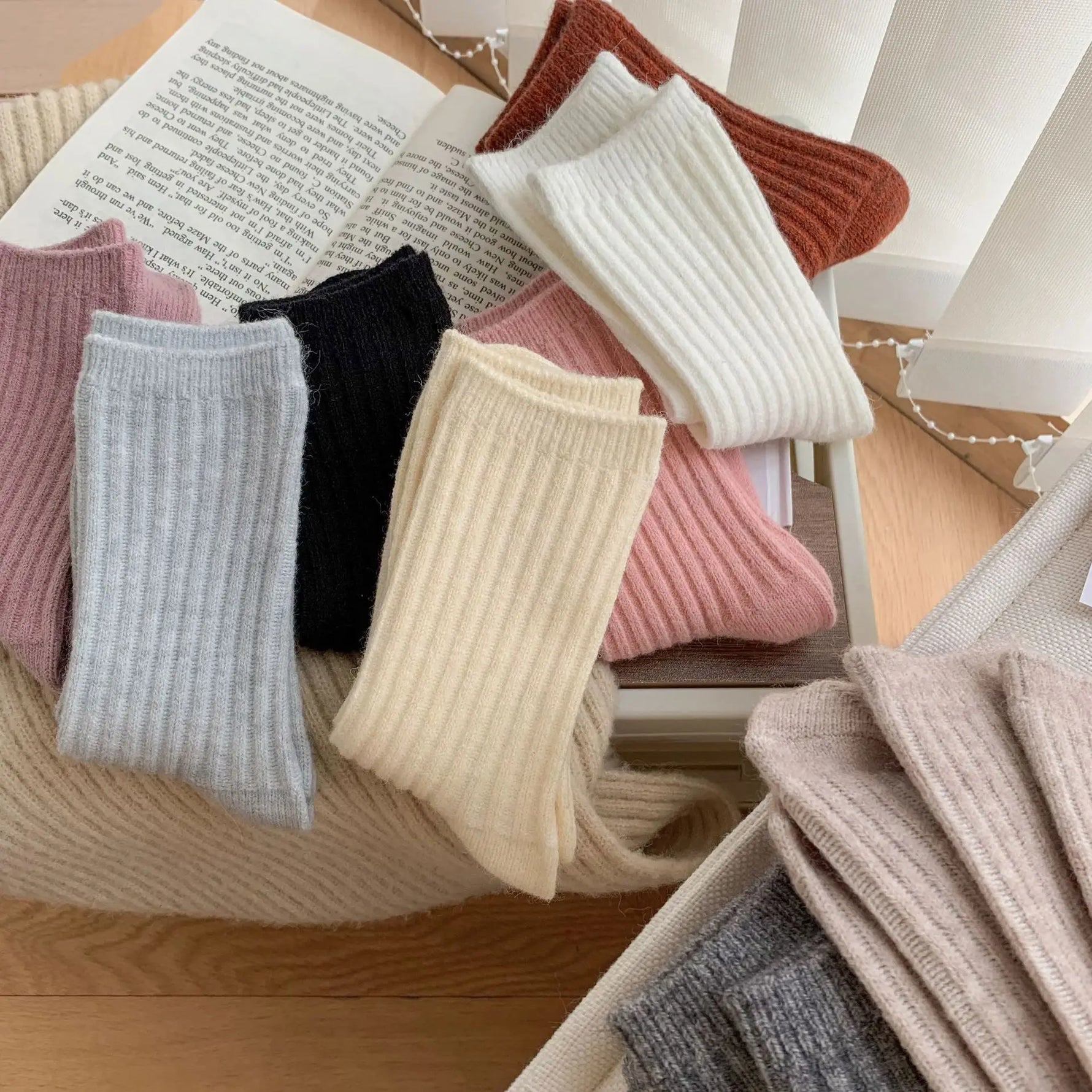 2024 New Winter  Cashmere Wool Women Socks  Casual japanese fashion Solid Color Thicker Long Sock Girls Thermal Warm Crew Sock
