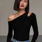 L / black