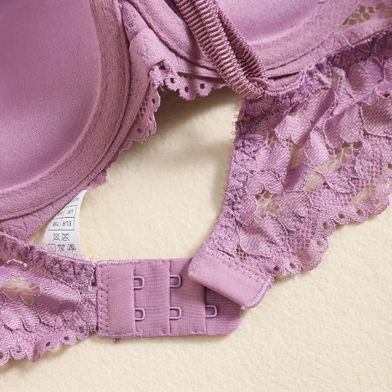 1 Set Elegant Erotic Lace Embroidery Breathable Fabric Lingeries : Push-Up Bra, Low Waist Sheer Panty - Ultimate Valentine's Day