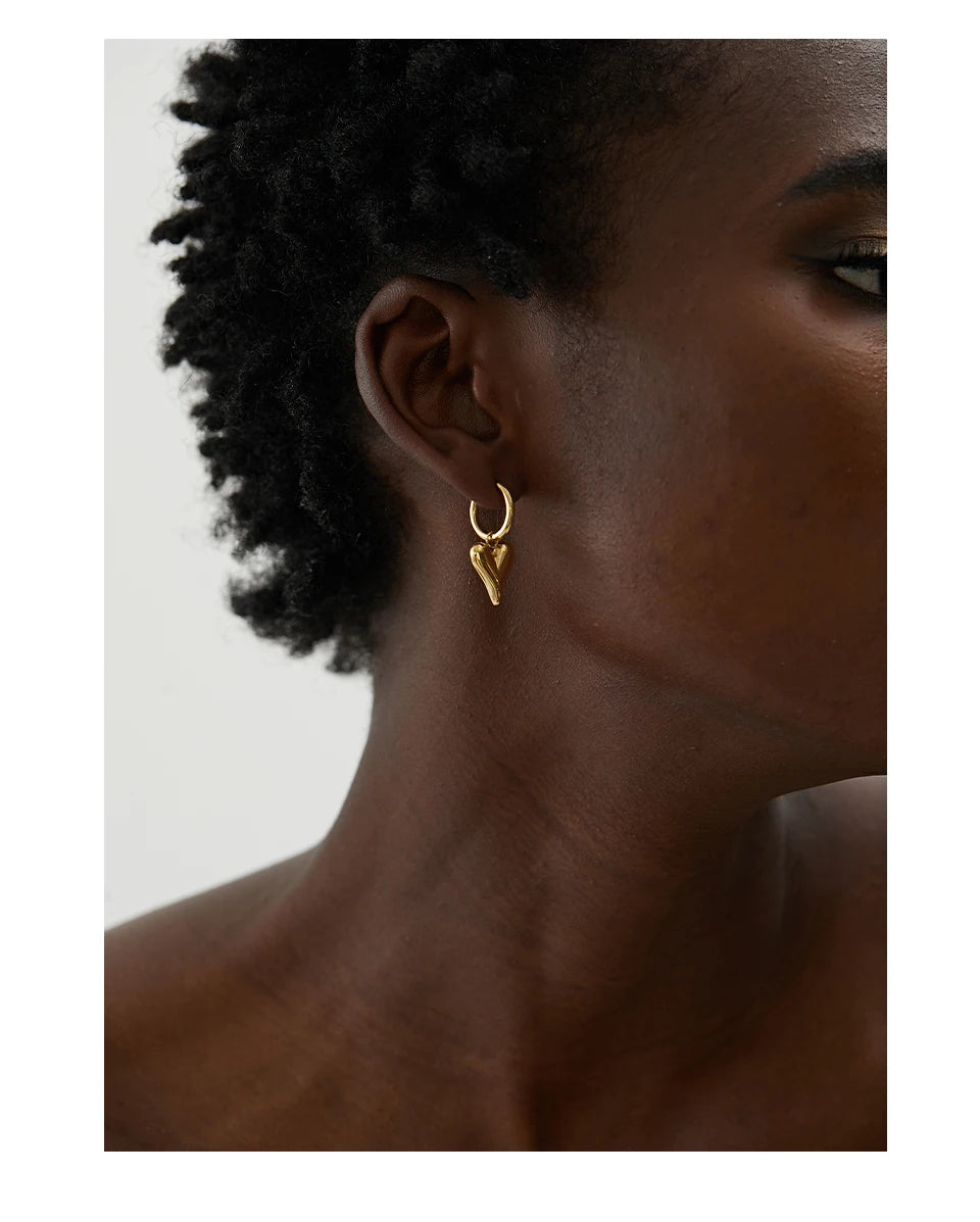 Yhpup Stainless Steel Chic Heart Huggie Hoop Earrings Charm Gold Color Tarnish Free Trendy Fashion Jewelry for Women Bijoux