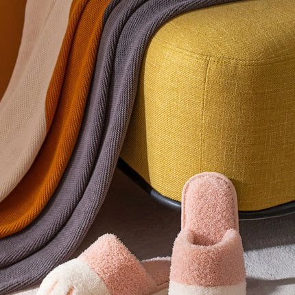 Shevalues Indoor Warm Plush Slippers For Women Men Cute Cat Paw Design House Fur Slippers Mute Flats Slides Indoor Fluffy Shoes